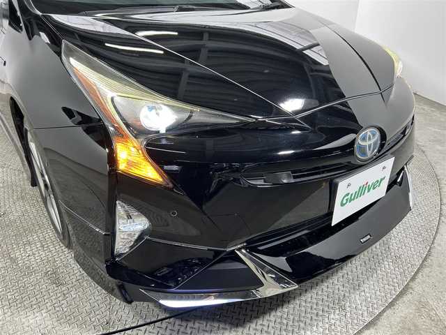 トヨタ プリウス A ツーリングセレクション 大阪府 2016(平28)年 4万km 黒 モデリスタエアロ 革シート 純正ナビ(フルセグ/DVD再生/Bluetooth) 衝突軽減 バックカメラ ETC レーダークルコン BSM トヨタセーフティセンス シートヒーター クリアランスソナー