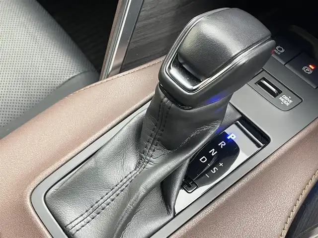 トヨタ ハリアー ハイブリッド Z レザーパッケージ 宮城県 2020(令2)年 3.1万km プレシャスブラックパール ワンオーナー/ユーザー買取/12.3インチ純正ナビ/（TV/Bluetooth/AM/FM/ミラキャスト）/JBLサウンド/ステアリングヒーター/クルーズコントロール/シートヒーター（運転席/助手席）/ベンチレーション（運転席/助手席）/パワーバックドア/パラノミックビューモニター/レザーシート/前後ドライブレコーダー/デジタルインナーミラー/ETC2.0