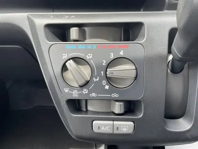 ダイハツ ミラ イース L SAⅢ 千葉県 2020(令2)年 3.4万km ホワイト スマートアシストIII/社外SDナビ【AVIC-RZ003】/キーレスキー/オートマチックハイビーム/前後コーナーセンサー/アイドリングストップ/社外ドライブレコーダー【DN-CDR】/ドアバイザー