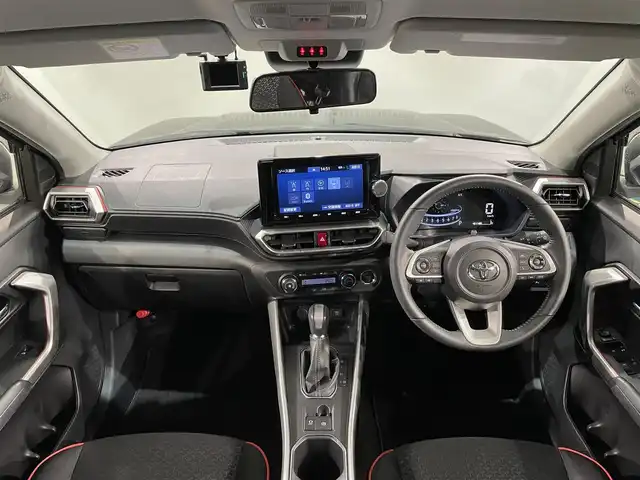 トヨタ ライズ Z 愛知県 2022(令4)年 3.3万km ブラックマイカメタリック 純正９インチＳＤナビ　/（Bluetooth/フルセグTV/SD/FM/AM/CD・DVD再生）/ブラインドスポットモニター　/スマートアシスト　/　　-レーダークルーズコントロール　/　　-衝突回避支援ブレーキ/　　-車線逸脱警報/　　-先行車発進お知らせ/　　-コーナーセンサー/ビルトインＥＴＣ　/シートヒーター　/ＬＥＤヘッドライト/LEDフォグランプ　/バックカメラ　/ドライブレコーダー　/ＵＳＢ接続/アイドリングストップ