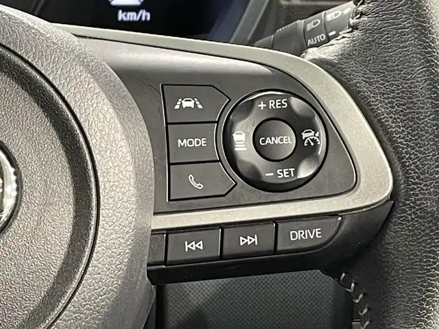 トヨタ ライズ Z 愛知県 2022(令4)年 3.3万km ブラックマイカメタリック 純正９インチＳＤナビ　/（Bluetooth/フルセグTV/SD/FM/AM/CD・DVD再生）/ブラインドスポットモニター　/スマートアシスト　/　　-レーダークルーズコントロール　/　　-衝突回避支援ブレーキ/　　-車線逸脱警報/　　-先行車発進お知らせ/　　-コーナーセンサー/ビルトインＥＴＣ　/シートヒーター　/ＬＥＤヘッドライト/LEDフォグランプ　/バックカメラ　/ドライブレコーダー　/ＵＳＢ接続/アイドリングストップ