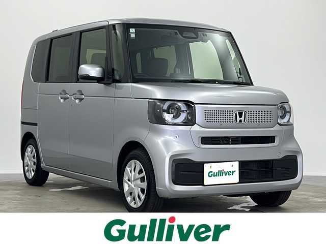 ホンダ Ｎ ＢＯＸ 大阪府 2024(令6)年 0.3万km ルナシルバーM 純正ナビ　/フルセグＴＶ　/BT/CD/DVD/SD/USB/iPod/両側パワースライドドア　/ビルトインＥＴＣ　/純正ドライブレコーダー　/前後コーナーセンサー　/ＬＥＤヘッドライト　/オートライト/シートヒーター　/追従型クルーズコントロール　/ホンダセンシング　/ＡＡＣ/ベンチシート/チップアップシート/レーンキープアシスト/盗難防止装置/横滑り防止装置