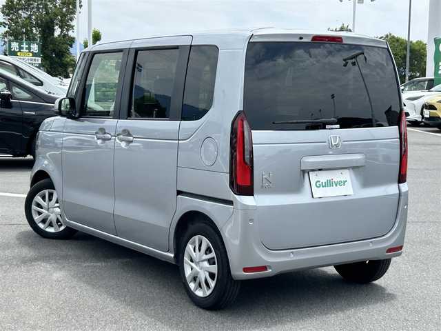 ホンダ Ｎ ＢＯＸ 奈良県 2024(令6)年 0.3万km ルナシルバーM 純正ナビ　/フルセグＴＶ　/BT/CD/DVD/SD/USB/iPod/両側パワースライドドア　/ビルトインＥＴＣ　/純正ドライブレコーダー　/前後コーナーセンサー　/ＬＥＤヘッドライト　/オートライト/シートヒーター　/追従型クルーズコントロール　/ホンダセンシング　/ＡＡＣ/ベンチシート/チップアップシート/レーンキープアシスト/盗難防止装置/横滑り防止装置