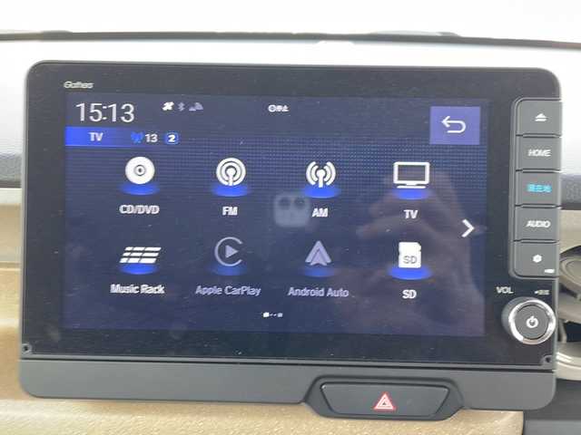 ホンダ Ｎ ＢＯＸ 大阪府 2024(令6)年 0.3万km ルナシルバーM 純正ナビ　/フルセグＴＶ　/BT/CD/DVD/SD/USB/iPod/両側パワースライドドア　/ビルトインＥＴＣ　/純正ドライブレコーダー　/前後コーナーセンサー　/ＬＥＤヘッドライト　/オートライト/シートヒーター　/追従型クルーズコントロール　/ホンダセンシング　/ＡＡＣ/ベンチシート/チップアップシート/レーンキープアシスト/盗難防止装置/横滑り防止装置