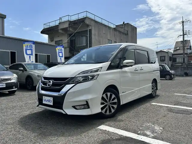 日産 セレナ ハイウェイスター Sハイブリッド 京都府 2016(平28)年 10.8万km ブリリアントホワイトパール (株)IDOMが運営する【じしゃロン伏見店】の自社ローン専用車両になりますこちらは現金またはオートローンご利用時の価格です。自社ローンご希望の方は別途その旨お申付け下さい