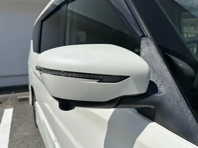 日産 セレナ ハイウェイスター Sハイブリッド 京都府 2016(平28)年 10.8万km ブリリアントホワイトパール (株)IDOMが運営する【じしゃロン伏見店】の自社ローン専用車両になりますこちらは現金またはオートローンご利用時の価格です。自社ローンご希望の方は別途その旨お申付け下さい