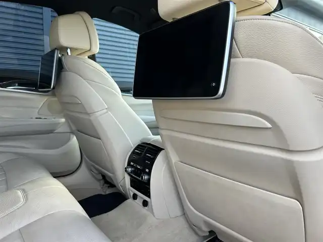 ＢＭＷ ６４０ｉ xDrive グランツーリスモ Mスポーツ 茨城県 2019(平31)年 5.7万km ミネラルホワイト ワンオーナー　/コンフォートパッケージ/イノベーションＰKG　/マッサージシート　/リヤエンターテイメント　/ソフトクローズドア　/純正２０インチＡＷ　/リモートパーキング　/ジェスチャーコントロール/360度カメラ/ＨＵＤ/ワイヤレス充電　/アダプティブLEDヘッドライト/インテリジェントSFT/ACC/LDW/LCW/白革　/全席シートヒーター　/ベンチレーション　/ＰＷトランク　/ナビ　/フルセグＴＶ/BT/USB/DVD/ETC2.0/禁煙車