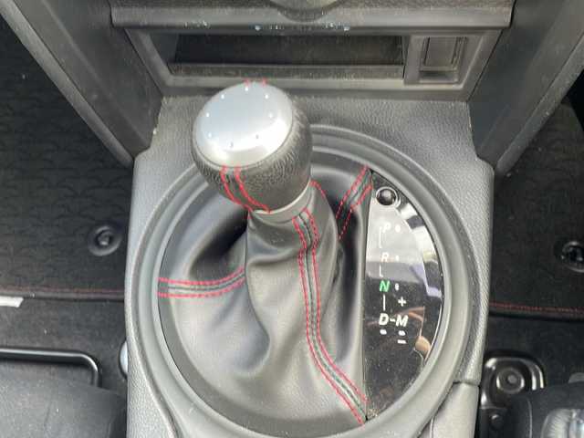 トヨタ ８６ G 兵庫県 2012(平24)年 2.6万km 青 純正ミュージックサーバー/・AM/FM/・AUX/・USB/・CD/カーテンエアバック/VSC/オートライト/リモコンキー/純正アルミホイール/アルミペダル/MT付きAT