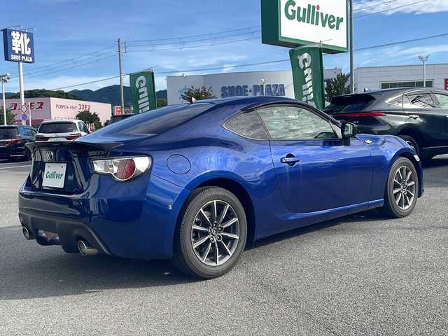 トヨタ ８６ G 兵庫県 2012(平24)年 2.6万km 青 純正ミュージックサーバー/・AM/FM/・AUX/・USB/・CD/カーテンエアバック/VSC/オートライト/リモコンキー/純正アルミホイール/アルミペダル/MT付きAT