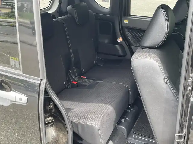 ダイハツ タント カスタム X 高知県 2019(令1)年 10.7万km ブラックマイカメタリック (株)IDOMが運営する【じしゃロン高知店】の自社ローン専用車両になります。こちらは現金またはオートローンご利用時の価格です。自社ローンご希望の方は別途その旨お申付け下さい