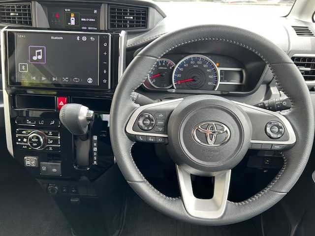 トヨタ ルーミー カスタムG 茨城県 2021(令3)年 3.1万km クールバイオレットクリスタルシャイン 純正9インチメモリナビ/AM/FM/フルセグTV/BT/USB/AppleCarPlay/AndroidAuto/バックカメラ/アラウンドビューモニター/横滑り防止装置/盗難防止装置/前後コーナーセンサー/パーキングアシスト/両側パワースライドドア/クルーズコントロール/LEDオートライト/シートヒーター/純正１４インチアルミホイール/アイドリングストップ/ステアリングリモコン/ブレーキホールド/USBポート/スマートキー/プッシュスタート/ビルドインETC