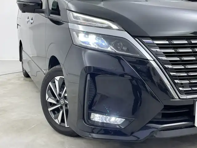 日産 セレナ ハイウェイスター 新潟県 2019(令1)年 6.4万km ダイヤモンドブラック プロパイロット /9インチナビ ・フルセグTV /全方位カメラ /USB入力端子/ETC /両側電動スライドドア /ブラインドスポットモニター /電動パーキングブレーキ・オートホールド有/LEDヘッドライト/オートライト/純正フロアマット/プッシュスタート /スマートキー