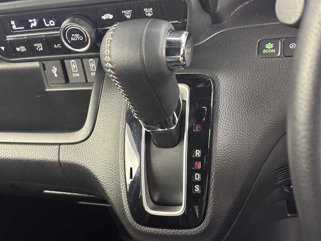 ホンダ Ｎ ＢＯＸ カスタム G L ターボ ホンダセンシング 埼玉県 2020(令2)年 4.1万km クリスタルブラックパール Honda SENSING/ナビ装着用スペシャルパッケージ＋ETC車載器/オートリトラミラー/アレルクリーンプラスシート/プラズマクラスター技術搭載フルオート・エアコンディショナー/リア左側パワースライドドア/リア右側パワースライドドア/前席用i-サイドエアバッグシステム＋サイドカーテンエアバッグシステム(前席/後席対応)/ブラック塗装＋切削 15インチアルミホイール/プライムスムース＆トリコットコンビシート/運転席＆助手席シートヒーター/LEDヘッドライト/LEDフォグ/パドルシフト