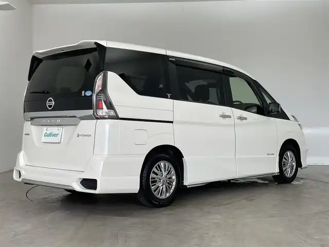日産 セレナ e-パワー オーテック セーフティPKG 埼玉県 2019(令1)年 0.9万km ブリリアントホワイトパール 純正9インチSDナビ/ CD DVD フルセグTV Bluetooth/フリップダウンモニター/アラウンドビューモニター/プロパイロット/レーンキープアシスト/パーキングアシスト/デジタルインナーミラー/両側パワースライドドア/シートヒーター/ステアリングヒーター/ドライブレコーダー/LEDオートライト/スマートキー/ETC