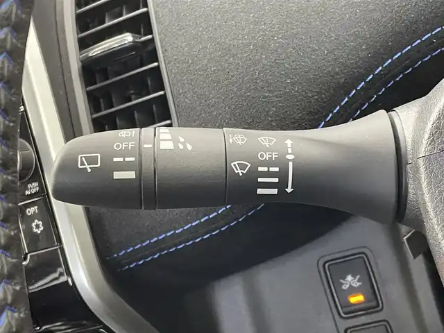 日産 セレナ e-パワー オーテック セーフティPKG 埼玉県 2019(令1)年 0.9万km ブリリアントホワイトパール 純正9インチSDナビ/ CD DVD フルセグTV Bluetooth/フリップダウンモニター/アラウンドビューモニター/プロパイロット/レーンキープアシスト/パーキングアシスト/デジタルインナーミラー/両側パワースライドドア/シートヒーター/ステアリングヒーター/ドライブレコーダー/LEDオートライト/スマートキー/ETC
