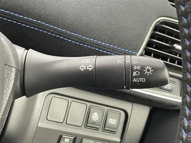 日産 セレナ e-パワー オーテック セーフティPKG 埼玉県 2019(令1)年 0.9万km ブリリアントホワイトパール 純正9インチSDナビ/ CD DVD フルセグTV Bluetooth/フリップダウンモニター/アラウンドビューモニター/プロパイロット/レーンキープアシスト/パーキングアシスト/デジタルインナーミラー/両側パワースライドドア/シートヒーター/ステアリングヒーター/ドライブレコーダー/LEDオートライト/スマートキー/ETC