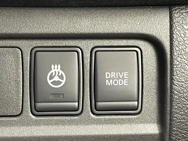 日産 セレナ e-パワー オーテック セーフティPKG 埼玉県 2019(令1)年 0.9万km ブリリアントホワイトパール 純正9インチSDナビ/ CD DVD フルセグTV Bluetooth/フリップダウンモニター/アラウンドビューモニター/プロパイロット/レーンキープアシスト/パーキングアシスト/デジタルインナーミラー/両側パワースライドドア/シートヒーター/ステアリングヒーター/ドライブレコーダー/LEDオートライト/スマートキー/ETC