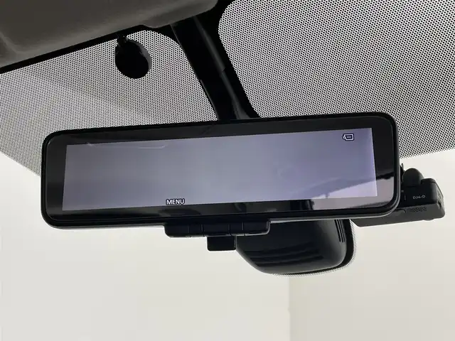 日産 セレナ e-パワー オーテック セーフティPKG 埼玉県 2019(令1)年 0.9万km ブリリアントホワイトパール 純正9インチSDナビ/ CD DVD フルセグTV Bluetooth/フリップダウンモニター/アラウンドビューモニター/プロパイロット/レーンキープアシスト/パーキングアシスト/デジタルインナーミラー/両側パワースライドドア/シートヒーター/ステアリングヒーター/ドライブレコーダー/LEDオートライト/スマートキー/ETC