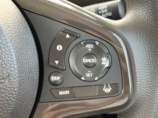 ホンダ Ｎ ＢＯＸ L 茨城県 2022(令4)年 4.9万km ブリティッシュグリーンP 純正ＳＤナビ【VXM-225Ci】/（CD・BT・ラジオ再生)/USB入力端子/ＥＴＣ/バックカメラ/クルーズコントロール/プッシュスタート/スペアキー/ＬＥＤヘッドライト/片側パワースライドドア/衝突被害軽減システム/パーキングアシスト/コーナーセンサー（バック）/レーンキープアシスト/取扱説明書