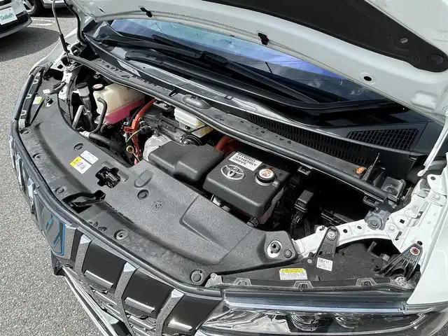 トヨタ アルファードハイブリット SR Cパッケージ 山形県 2019(令1)年 8.2万km ホワイトパールクリスタルシャイン 4WD/純正9インチナビ/ＪＢＬサウンド/純正フリップダウンモニター/全周囲カメラ/ＴＲＤフルエアロ/TRDマフラー/TEIN車高調/トヨタセーフティセンス/レーダークルーズコントロール/デジタルインナーミラー/純正ドライブレコーダー/ビルトインＥＴＣ/黒革シート/シートヒーター&ハンドルヒーター/禁煙車