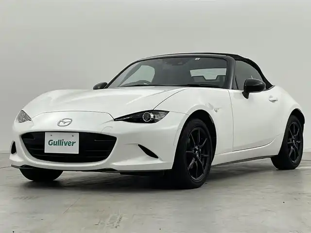 マツダ ロードスター S レザーパッケージ 群馬県 2022(令4)年 1.6万km スノーフレイクホワイトパールマイカ 純正メーカーナビ　/・CD/DVD/USB/Bluetooth/フルセグTV/バックカメラ /＝＝＝＝＝/純正メーカーナビ　ＢＯＳＥサウンド　バックカメラ　黒本革シート　シートヒーター　Ｂｌｕｅｔｏｏｔｈ　フルセグＴＶ　ＥＴＣ　スマートキー　　プッシュスタート　ＬＥＤヘッドライト　衝突軽減　６ＭＴ　禁煙車