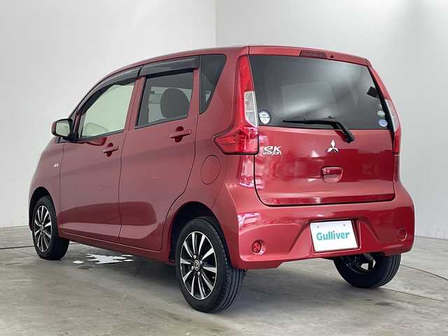 三菱 ｅＫワゴン E 兵庫県 2017(平29)年 4.5万km レッドメタリック ・社外ナビ/・Bluetooth/CD/SD/ワンセグテレビ/・4WD/・運転席シートヒーター/・ETC/・前方ドライブレコーダー/・ヘッドライトレベライザー/・社外14インチアルミホイール/・Wエアバッグ/・フロアマット/・ドアバイザー