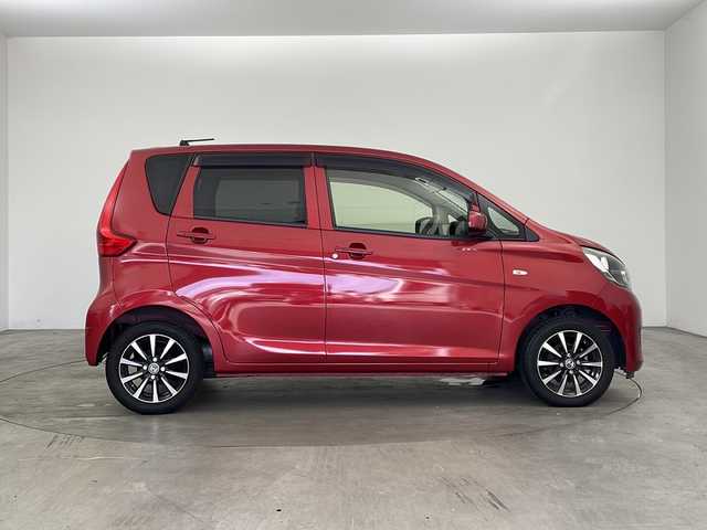 三菱 ｅＫワゴン E 兵庫県 2017(平29)年 4.5万km レッドメタリック ・社外ナビ/・Bluetooth/CD/SD/ワンセグテレビ/・4WD/・運転席シートヒーター/・ETC/・前方ドライブレコーダー/・ヘッドライトレベライザー/・社外14インチアルミホイール/・Wエアバッグ/・フロアマット/・ドアバイザー