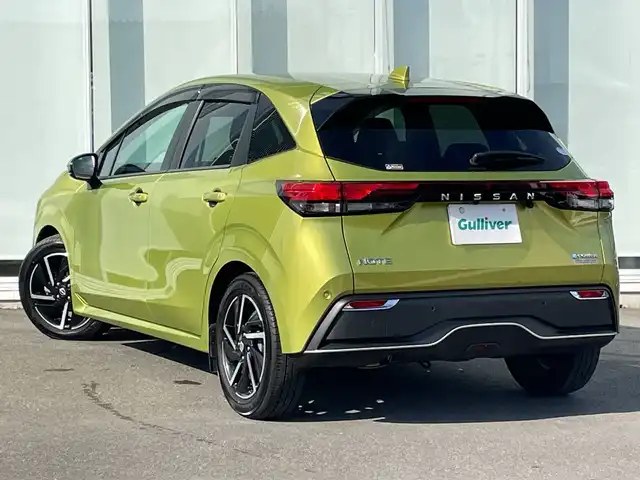 日産 ノート X 神奈川県 2021(令3)年 2万km オリーブグリーン ・福祉車両　/・助手席回転シート　/・９インチナビ　/・バックカメラ　/・Ｂｌｕｅｔｏｏｔｈ　/・フルセグＴＶ　/・ＤＶＤ　ＣＤ　/・ＥＴＣ　/・ｅ－ＰＯＷＥＲ　/・衝突被害軽減ブレーキ　/・電動パーキングブレーキ　/・ステアリングヒーター/・スマートキー/・オートエアコン