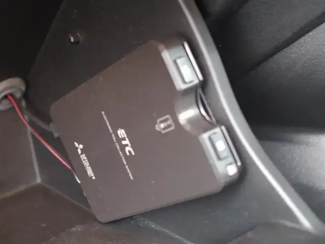 フィアット ５００Ｘ クロスプラス 埼玉県 2016(平28)年 8.8万km 白 ブラウンレザーシート/オートクルーズコントロール/パークセンサー/ブラインドスポットモニター/バックカメラ/ETC/前席シートヒーター/キャリアルーフ/Bluetooth/18インチスタッドレスタイヤ積み込み(センターキャップが欠品のため純正が判断不可)