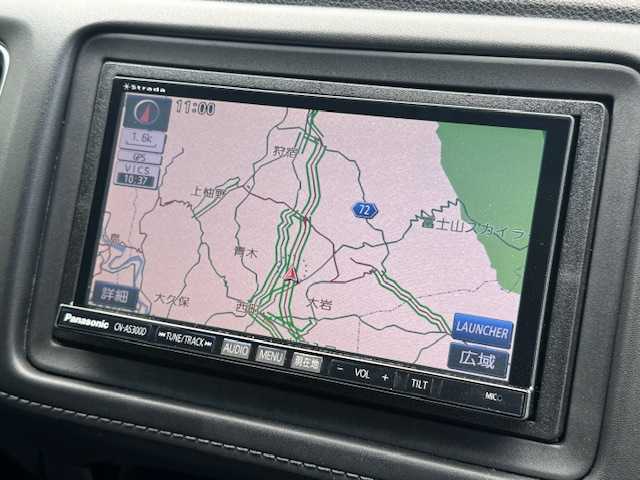 ホンダ ヴェゼル ハイブリッド Z ホンダセンシング 静岡県 2016(平28)年 5.9万km モルフォブルーP ●社外SDナビ/(フルセグ/CD/DVD/Bluetooth/iPod)/(ストラーダ/CN-AS300D)/●ハーフレザーシート/●前席シートヒーター/●バックカメラ/●アダプティブクルーズコントロール/●衝突被害軽減システム/●レーンキープアシスト/●前後パーキングセンサーシステム/●電動パーキングブレーキ/●オートブレーキホールド/●LEDヘッドライト＆フォグランプ/●オートライト/●革巻きステアリング/●ステアリングスイッチ/●ETC/●パドルシフト/●HDMI/●USB/●電動格納ウィンカーミラー/●ドアバイザー/●スマートキー/●プッシュスタート/●純正フロアマット/●純正17インチアルミホイール/●W＋サイド＋カーテンSRS＋ABS