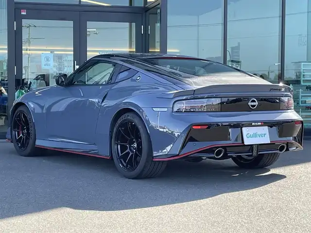 日産 フェアレディ Ｚ ニスモ 東京都 2025(令7)年 0.1万km グレー 純正9インチナビ/バックカメラ/ビルトインETC2.0/ドライブレコーダー/BOSEサウンドスピーカー/パドルシフト/3連サブメーター/NISMO専用アドバンスドドライブアシストディスプレイ/NISMO専用フロントバンパー＆グリル/NISMO専用レイズ製19インチアルミ鍛造ホイール/NISMO専用リアバンパー/NISMO専用レカロシート/インテリジェント クルーズコントロール/インテリジェント FCW（前方衝突予測警報）/インテリジェント エマージェンシーブレーキ/踏み間違い衝突防止アシストLDW（車線逸脱警報）/BSW（後側方車両検知警報）/RCTA（後退時車両検知警報）/フロント&バックソナー/LEDヘッドライト/スマートキー