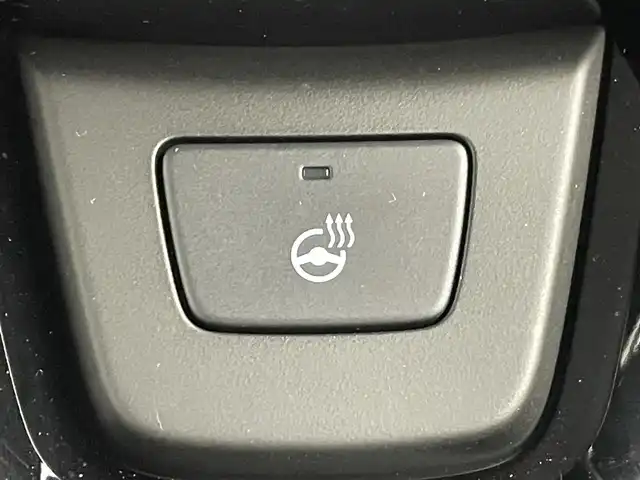 ホンダ ＺＲ－Ｖ Z 埼玉県 2024(令6)年 0.5万km プラチナホワイトパール ＢＯＳＥ　純正９型ナビ　全方位　温シート　ＢＳＭ　ＥＴＣ　ドライブレコーダー　メモリー付パワーシート　レザーシート　ダウンヒルアシストコントロール　電動リアゲート　レーダークルーズコントロール