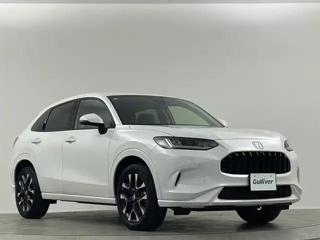 ホンダ ＺＲ－Ｖ Z 埼玉県 2024(令6)年 0.5万km プラチナホワイトパール ＢＯＳＥ　純正９型ナビ　全方位　温シート　ＢＳＭ　ＥＴＣ　ドライブレコーダー　メモリー付パワーシート　レザーシート　ダウンヒルアシストコントロール　電動リアゲート　レーダークルーズコントロール