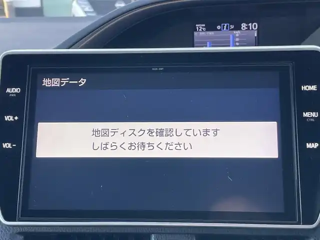 トヨタ エスクァイア ハイブリッド Gi プレミアムパッケージ ブラックテーラード 岡山県 2019(平31)年 9.2万km ブラック 登録時走行距離91610km/純正 10インチナビ NSZN-Z68T/（AM/FM/CD/DVD/TV/SD/SDREC/Bluetooth/USB）/純正 12.1インチ 後席フリップダウンモニター V12T-R68C/バックカメラ/両側パワースライドドア/ドライブレコーダー 前後/ビルトイン ETC/Toyota Safety Sense/・プリクラッシュセーフティ［PCS］/・レーンディパーチャーアラート［LDA］/・オートハイビーム［AHB］/・先行車発進告知機能/装備/・ハーフレザーシート/・快適温熱シート（D/N）/・ステアリングヒーター/・クルーズコントロール/・左右独立オートエアコン（S-FLOW：運転席集中機能付き）＋後席オートエアコン/・充電用USBジャック（前x2・2ndx2）/・オートライト/・LED ヘッドランプ＋フロントフォグランプ/・プッシュスタート/・自動防眩ルームミラー/・純正15inAW