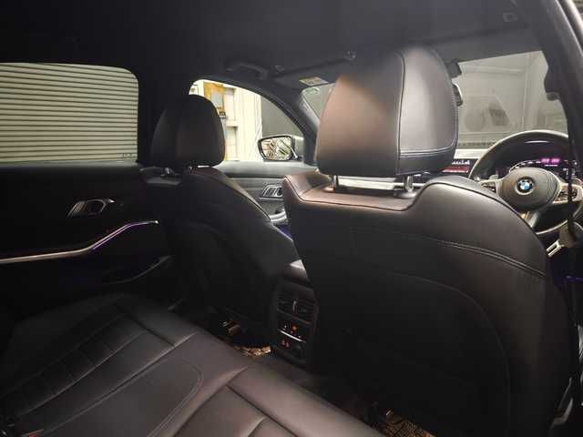 ＢＭＷ Ｍ３４０ｉ xDrive 群馬県 2019(令1)年 3.9万km サファイアブラックP パーキングアシストプラス/ハーマンカードンサウンド/ヘッドアップディスプレイ/黒革シート/アップルカープレイ/純正前後ドラレコ/19インチAW/純正ナビ/全方位カメラ/ETC2.0/スマートキー