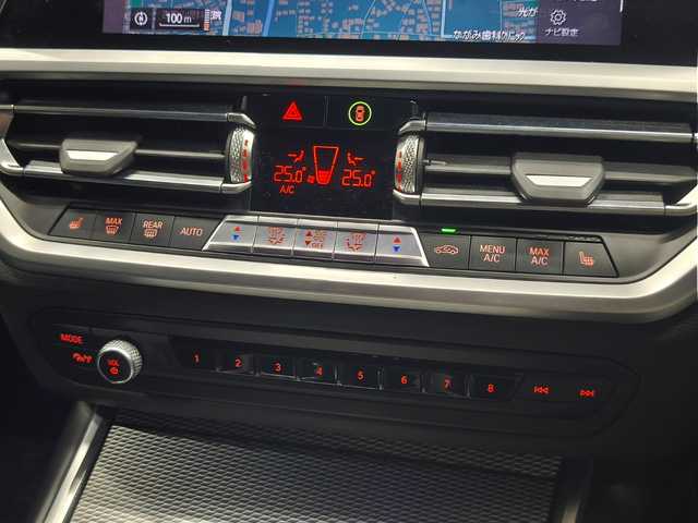 ＢＭＷ Ｍ３４０ｉ xDrive 群馬県 2019(令1)年 3.9万km サファイアブラックP パーキングアシストプラス/ハーマンカードンサウンド/ヘッドアップディスプレイ/黒革シート/アップルカープレイ/純正前後ドラレコ/19インチAW/純正ナビ/全方位カメラ/ETC2.0/スマートキー