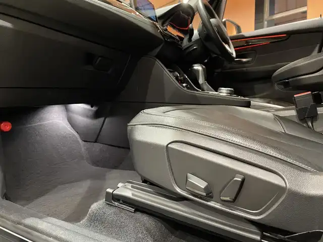 ＢＭＷ ２１８ｄ xDriveアクティブツアラー ラグジュアリー 道央・札幌 2017(平29)年 3.8万km アルピンホワイトⅢ コンフォートパッケージ/　・オートマチックテールゲート/　・コンフォートアクセス/　・ライトパッケージ/パーキングサポートパッケージ/　・バックカメラ/　・PDC/純正HDDナビ/USB/BT/衝突警告/車線逸脱警告/LEDヘッドライト/社外ドライブレコーダー