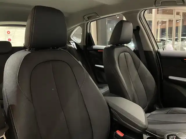 ＢＭＷ ２１８ｄ xDriveアクティブツアラー ラグジュアリー 道央・札幌 2017(平29)年 3.8万km アルピンホワイトⅢ コンフォートパッケージ/　・オートマチックテールゲート/　・コンフォートアクセス/　・ライトパッケージ/パーキングサポートパッケージ/　・バックカメラ/　・PDC/純正HDDナビ/USB/BT/衝突警告/車線逸脱警告/LEDヘッドライト/社外ドライブレコーダー