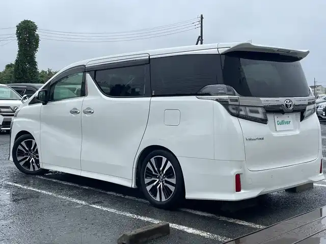 トヨタ ヴェルファイア Z Gエディション 千葉県 2018(平30)年 4.3万km ホワイトパールクリスタルシャイン ９型ナビＮＳＺＴ－Ｙ６６Ｔ　フリップダウンモニター　皮シート　エアシート　シートヒーター　ＥＴＣ　ＢＴ　両側パワースライドドア　電動リアドア　１８インチＡＷ　ＬＥＤライト　オートライト　車高調