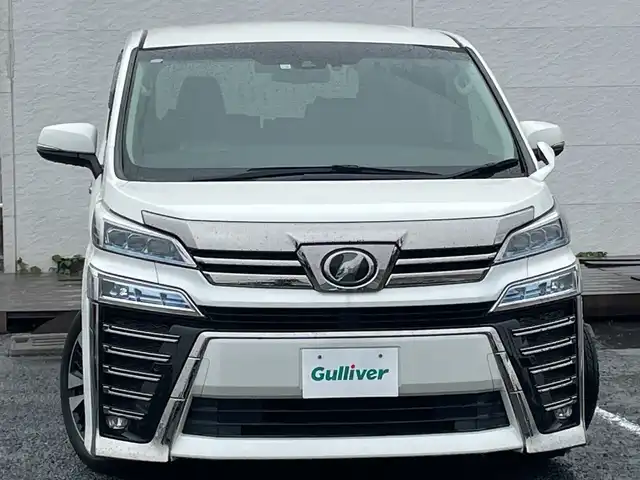 トヨタ ヴェルファイア Z Gエディション 千葉県 2018(平30)年 4.3万km ホワイトパールクリスタルシャイン ９型ナビＮＳＺＴ－Ｙ６６Ｔ　フリップダウンモニター　皮シート　エアシート　シートヒーター　ＥＴＣ　ＢＴ　両側パワースライドドア　電動リアドア　１８インチＡＷ　ＬＥＤライト　オートライト　車高調