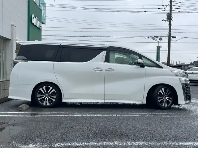 トヨタ ヴェルファイア Z Gエディション 千葉県 2018(平30)年 4.3万km ホワイトパールクリスタルシャイン ９型ナビＮＳＺＴ－Ｙ６６Ｔ　フリップダウンモニター　皮シート　エアシート　シートヒーター　ＥＴＣ　ＢＴ　両側パワースライドドア　電動リアドア　１８インチＡＷ　ＬＥＤライト　オートライト　車高調