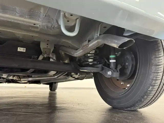 スズキ ワゴンＲ スマイル HYBRID S 三重県 2023(令5)年 0.7万km オフブルーメタリック/ホワイト2トーン マイルドハイブリッド/FF/インパネCVT/純正 8インチナビ CN-HZ885/（FM/AM/CD/DVD/iPod/USB/SD/MEMORY MUSIC/Bluetooth/TV/CarPlay/AndroidAuto）/【OP】全方位モニター/両側パワースライドドア/ビルトイン ETC/安全/・デュアルカメラブレーキサポート/・車線逸脱警報機能/・ふらつき警報/・リヤパーキングセンサー/・誤発進抑制機能/・後方誤発進抑制機能/・後退時ブレーキアシスト/など/装備/・【OP】2トーンルーフパッケージ：オフブルーメタリック/ホワイト2トーン［DAD］/・シートヒーター（D）/・オートエアコン/・オートライト/・ハイビームアシスト/・プッシュスタート/・ステアリングスイッチ/・充電用USBジャック（type-A x2）/・ベンチシート/・純正ホイールキャップ（14インチスチールホイール）/・保/取/・スマートキーx2/など