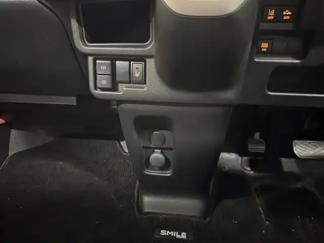 スズキ ワゴンＲ スマイル HYBRID S 三重県 2023(令5)年 0.7万km オフブルーメタリック/ホワイト2トーン マイルドハイブリッド/FF/インパネCVT/純正 8インチナビ CN-HZ885/（FM/AM/CD/DVD/iPod/USB/SD/MEMORY MUSIC/Bluetooth/TV/CarPlay/AndroidAuto）/【OP】全方位モニター/両側パワースライドドア/ビルトイン ETC/安全/・デュアルカメラブレーキサポート/・車線逸脱警報機能/・ふらつき警報/・リヤパーキングセンサー/・誤発進抑制機能/・後方誤発進抑制機能/・後退時ブレーキアシスト/など/装備/・【OP】2トーンルーフパッケージ：オフブルーメタリック/ホワイト2トーン［DAD］/・シートヒーター（D）/・オートエアコン/・オートライト/・ハイビームアシスト/・プッシュスタート/・ステアリングスイッチ/・充電用USBジャック（type-A x2）/・ベンチシート/・純正ホイールキャップ（14インチスチールホイール）/・保/取/・スマートキーx2/など