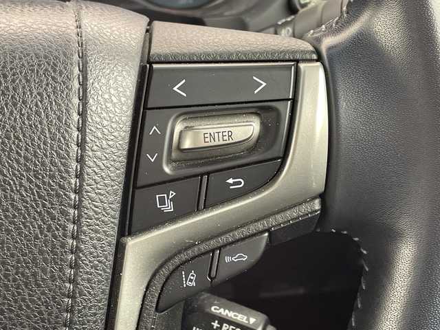 トヨタ ランドクルーザー プラド TX Lパッケージ ブラックED 大阪府 2020(令2)年 1.9万km ブラック トヨタセーフティセンス/　・レーンディパーチャーアラート　LDA/　・プリクラッシュセーフティ　PCS/　・ロードサインアシスト　RSA/　・先行車発進/レーダークルーズコントロール/サンルーフ/純正9インチメモリーナビ/　CD/DVD/Bluetooth/フルセグTV/バックカメラ/レザーシート/前席パワーシート/前席シートヒーター／エアシート/LEDオートライト/フォグランプ/オートマチックハイビーム/ビルトインETC/電動格納サードシートコーナーセンサー/フロアマット