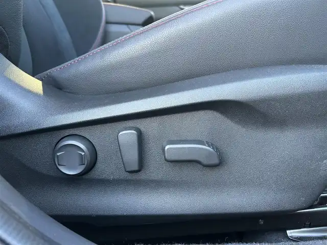 スバル レヴォーグ STIスポーツ EX ブラックインテリアセレ 奈良県 2024(令6)年 2.1万km マグネタイトグレーメタリック ワンオーナー/ハーマンカードン/メーカーナビ/フルセグTV/BT/AppleCarPlay/AndroidAuto/USB/全方位/バックカメラ/アイサイト/全車速追従機能付クルーズコントロール/車線中央維持・先行者追従操舵機能/プリクラッシュブレーキ/車線逸脱抑制機能/前後誤発信抑制制御/車線逸脱/ふらつき警報/青信号/先行者発進お知らせ/RAB/SRVD/SRH/ADB/アイサイトX/渋滞時ハンズオフ/発進アシスト/アクティブレーンチェンジアシスト/カーブ前/料金所前速度制御/デジタルインナーミラー/ハーフレザーシート/シートヒーター/純正フロアマット/前後ドラレコ/ETC/電動リアゲート