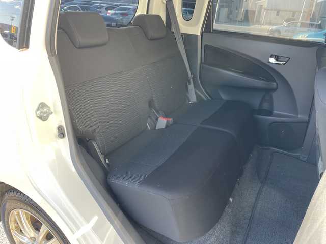 スバル ステラ カスタム RS 山形県 2013(平25)年 9.9万km パールホワイトⅢ MOMOステアリング/社外CDオーディオ/アイドリングストップ/スマートキー/プッシュスタート/サマータイヤ積込み