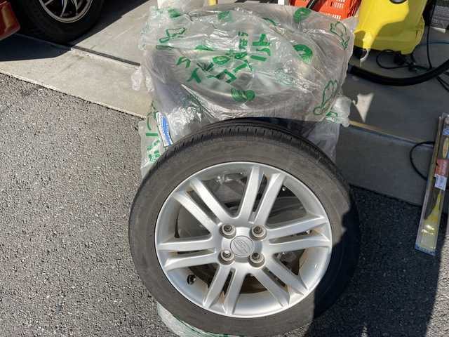 スバル ステラ カスタム RS 山形県 2013(平25)年 9.9万km パールホワイトⅢ MOMOステアリング/社外CDオーディオ/アイドリングストップ/スマートキー/プッシュスタート/サマータイヤ積込み