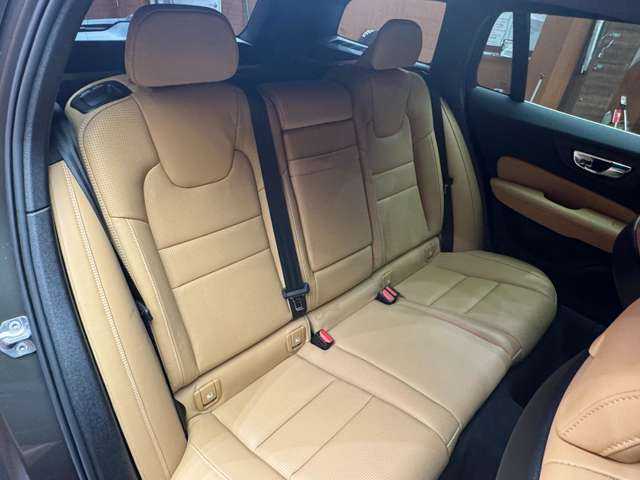 ボルボ Ｖ６０ T5 インスクリプション 千葉県 2019(令1)年 4.9万km グレーＭ ＡＣＣ　/茶革シート　/ｈａｒｍａｎｋａｒｄｏｎサウンド　/ＨＵＤ　/ナビ　/ＴＶ　/３６０°Ｂｌｕｅｔｏｏｔｈ接続　/自動駐車　/電動リアゲート　/電動シート　/シートＨ　/衝突軽減Ｂ　/ＢＳＭ　/ＬＫＡ　/ドラレコ　/ＥＴＣ