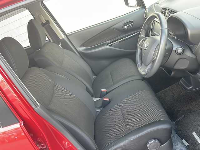 日産 デイズ ハイウェイスターG ターボ 茨城県 2017(平29)年 4.2万km スパークリングレッドM 純正ナビ　フルセグ/CD/BT/ラジオ/アラウンドビューモニター/クルーズコントロール/エマージェンシーブレーキ/純正フロアマット/電格ミラー/オートライト/オートハイビーム/フォグランプ/ETC/スマートキー/アイドリングストップ/プッシュスタート