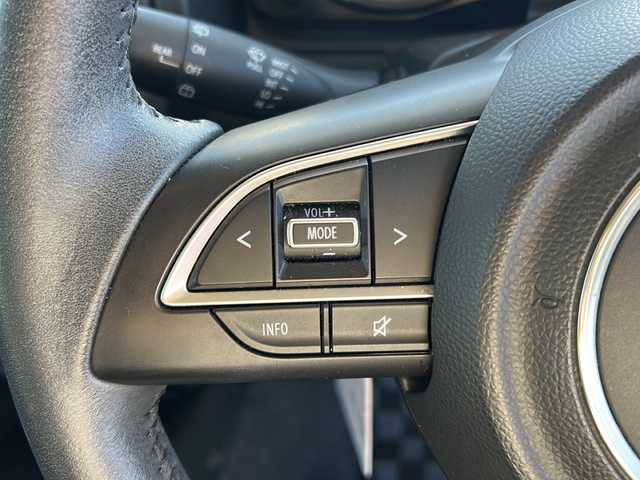 スズキ ジムニー XC 香川県 2020(令2)年 3.4万km シフォンアイボリーメタリックブラック2トーンルーフ 社外ナビ（フルセグTV/CD/DVD/BT)/バックカメラ/前方ドライブレコーダー/シートヒーター/ミラーヒーター/オートライト/ETC/4WD/スマートキー